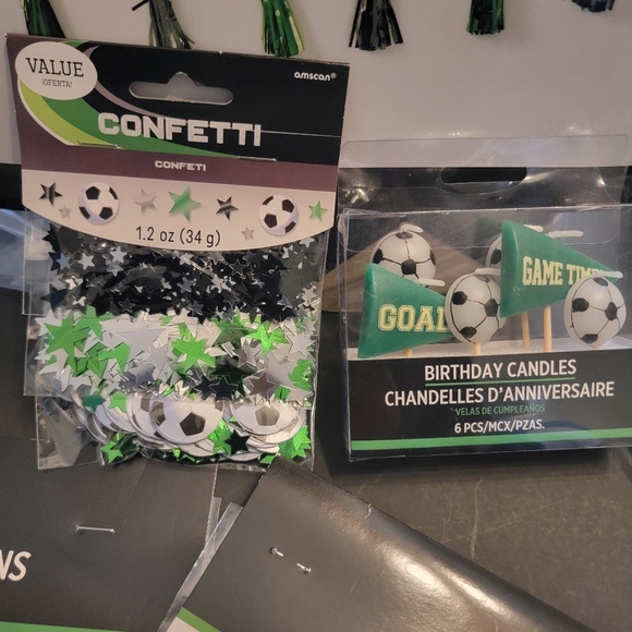 Soccer Birthday Party Decoration Set - Picture 7 of 9